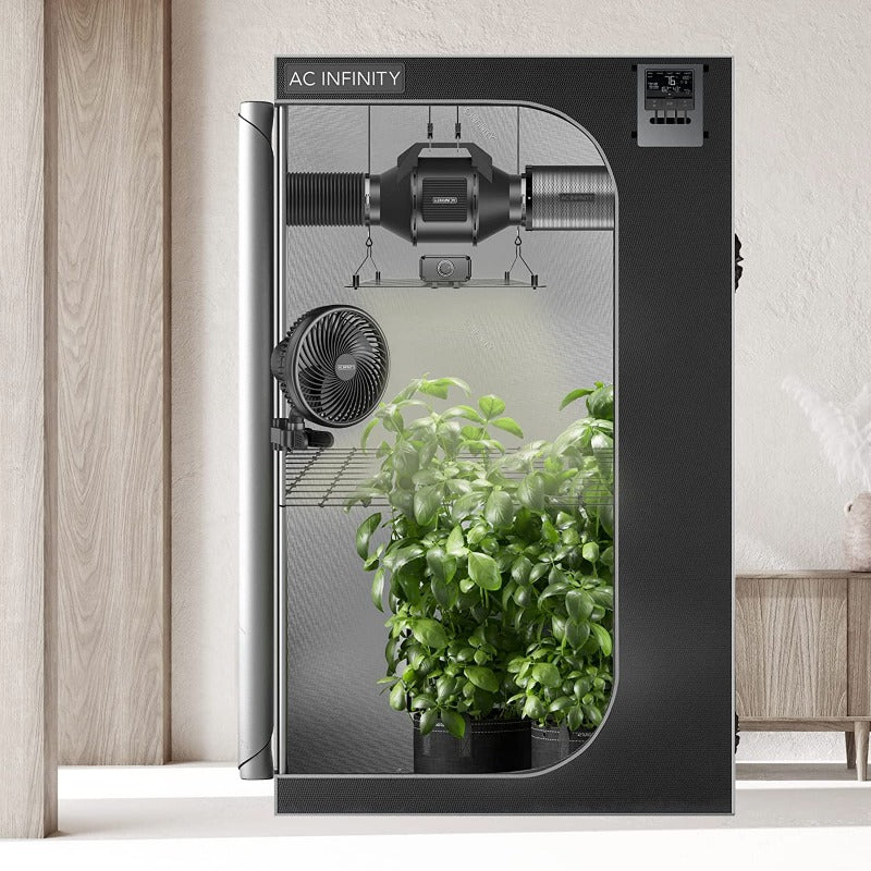 airflow in grow tent AC Infinity 5x5 PRO Grow Tent Kit